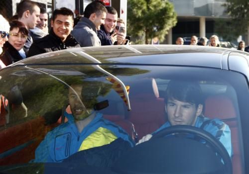 2010-12-04t144744z_01_bar01_rtridsp_3_soccer-spain-barcelona-postponed_reuters