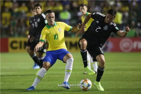 ?i=epa%2fsoccer%2f2019-11%2f2019-11-18%2f2019-11-18-08004916_epa