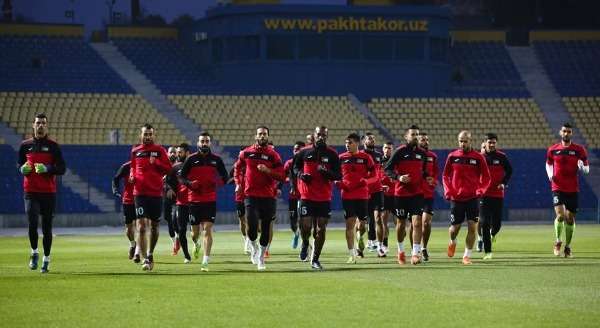 من تدريبات المنتخب الفلسطيني