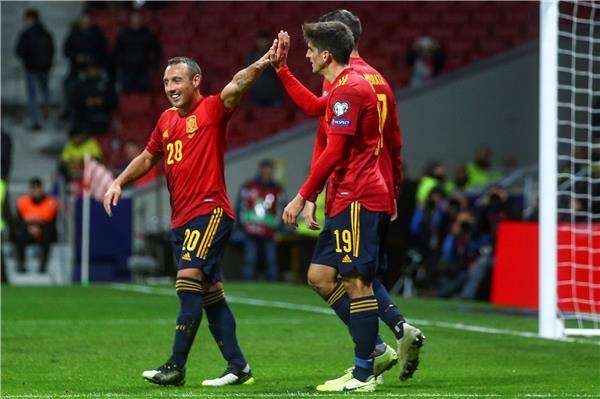 لاعبو إسبانيا