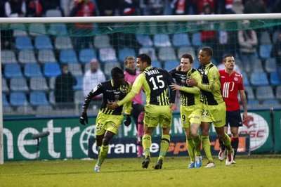 2010-12-05-00000102481033