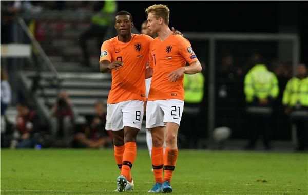 دي يونج وفينالدوم