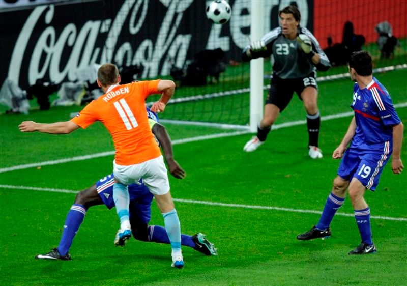 soccer_euro_2008_neth_flah_medium