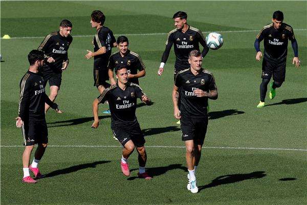 لاعبو ريال مدريد - أرشيفية