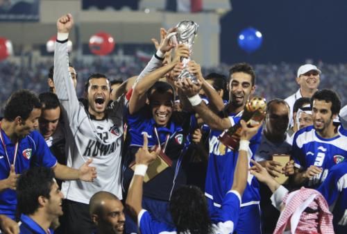 2010-12-05t182747z_01_aden101_rtridsp_3_soccer-gulf_reuters