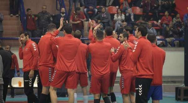 لاعبو الأهلي