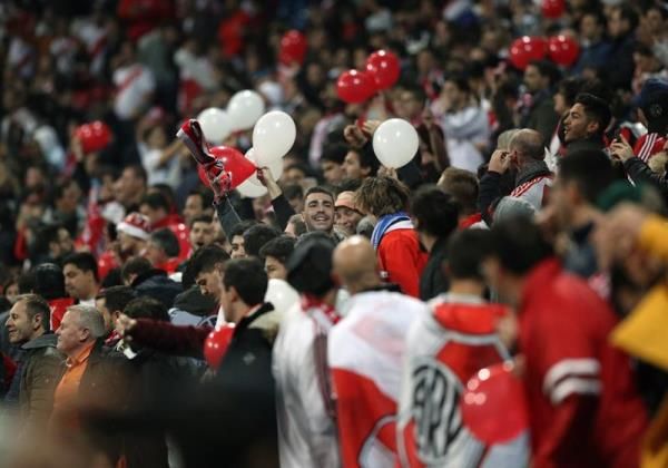 جماهير ريفر بليت - أرشيفية