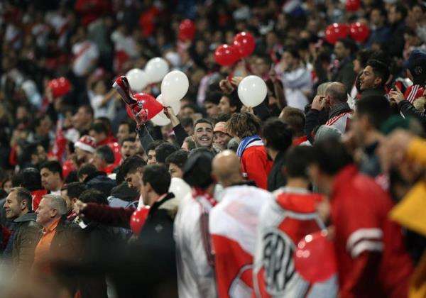 جماهير ريفر بليت - أرشيفية