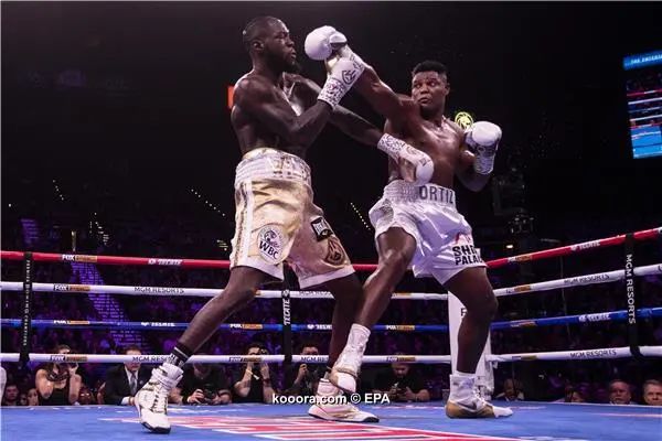 ?i=epa%2fathletics%2f2019-11%2f2019-11-24-08021295_epa