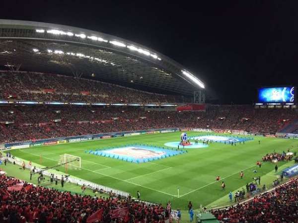 ملعب سايتاما