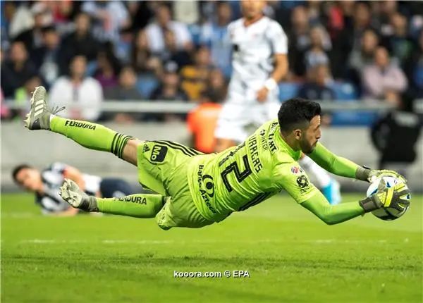 ?i=epa%2fsoccer%2f2019-11%2f2019-11-24%2f2019-11-24-08021171_epa