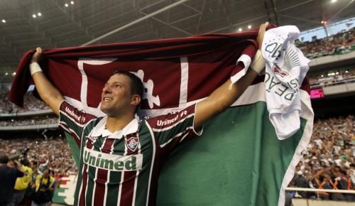 2010-12-05t214351z_01_rjo101_rtridsp_3_soccer-brazil_reuters