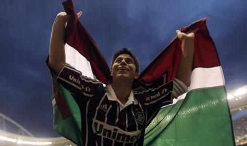 2010-12-05t214614z_01_rjo102_rtridsp_3_soccer-brazil_reuters