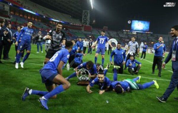 فرحة لاعبي الهلال