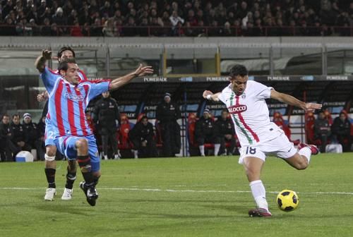 2010-12-05t210606z_01_rom503_rtridsp_3_soccer-italy_reuters