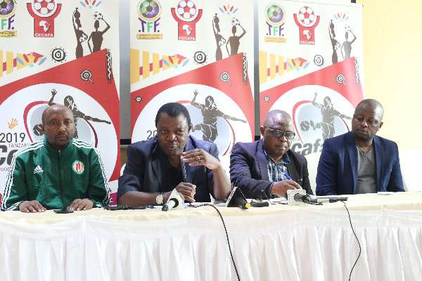 مسؤولو سيكافا