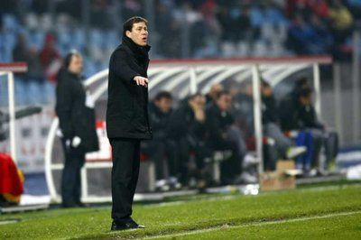 2010-12-05-00000102481042