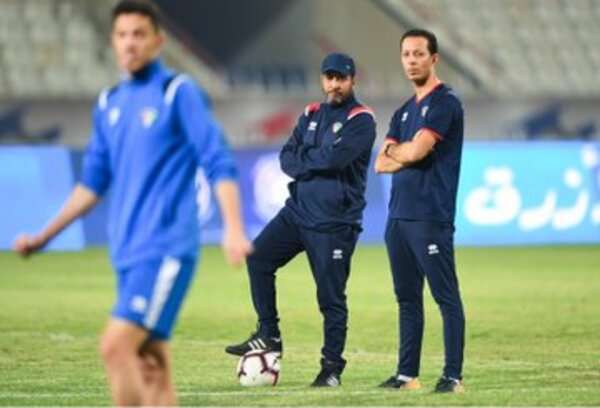 مدرب الكويت ثامر عناد 
