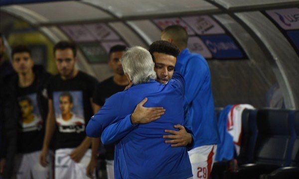 طولان مع مصطفى فتحي لاعب الزمالك