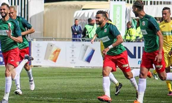 من الدوري الجزائري