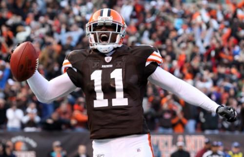 2010-11-14t223504z_01_cle006_rtridsp_3_nfl_reuters