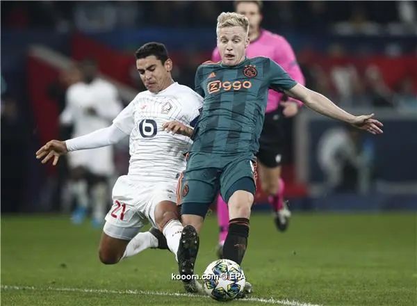 ?i=epa%2fsoccer%2f2019-11%2f2019-11-27%2f2019-11-27-08029810_epa