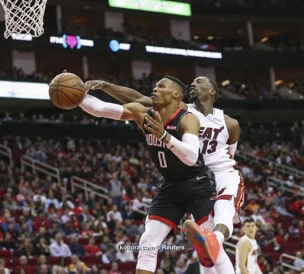 ?i=reuters%2f2019-11-28%2f2019-11-28t033814z_536793370_nocid_rtrmadp_3_nba-miami-heat-at-houston-rockets_reuters