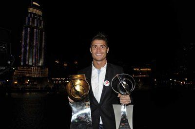 رونالدو أفضل لاعب في 2011