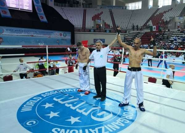 عدي أبو حصوة