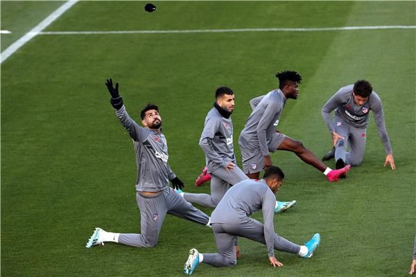 خيمينيز - أرشيفية