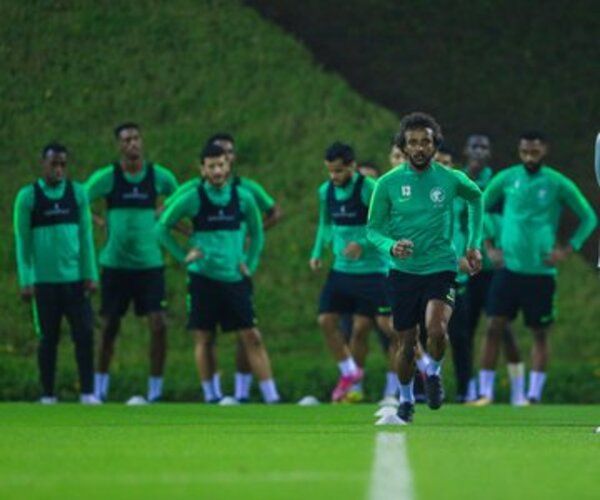 من مران المنتخب السعودي