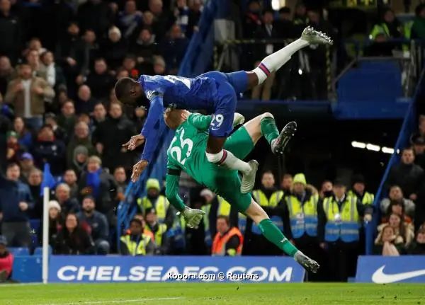 ?i=reuters%2f2019-11-30%2f2019-11-30t165243z_822897110_rc2sld9ncopb_rtrmadp_3_soccer-england-che-whu-report_reuters