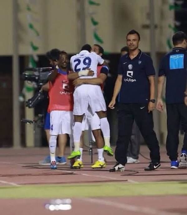 القحطاني والدوسري