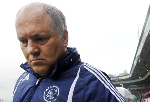 2010-12-06t203339z_01_sin201_rtridsp_3_soccer-europe_reuters