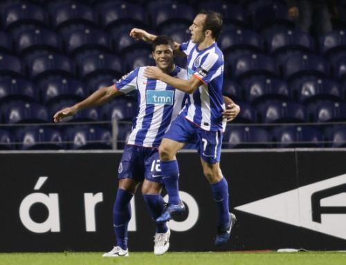 2010-12-06t211829z_01_mvi06_rtridsp_3_soccer-portugal_reuters