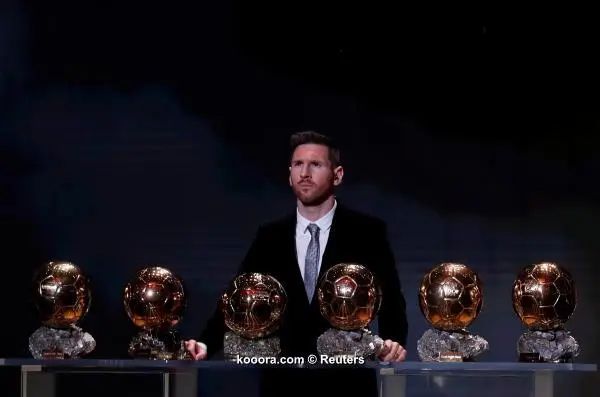 ?i=reuters%2f2019-12-02%2f2019-12-02t221736z_40930498_rc29nd92hd2u_rtrmadp_3_soccer-ballon_reuters