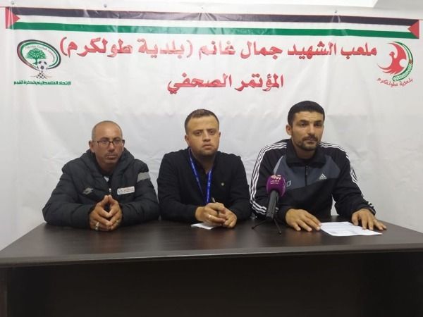 من المؤتمر الصحفي للمدربين