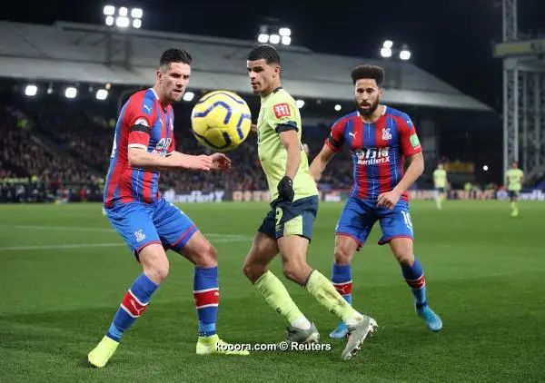 ?i=reuters%2f2019-12-03%2f2019-12-03t201039z_8459515_rc2wnd9cnu5y_rtrmadp_3_soccer-england-cry-bou-report_reuters