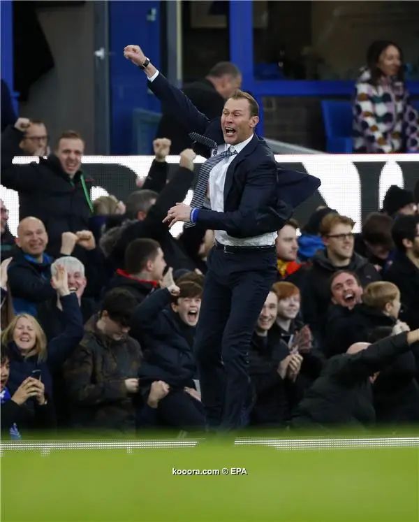 ?i=epa%2fsoccer%2f2019-12%2f2019-12-07%2f2019-12-07-08051659_epa