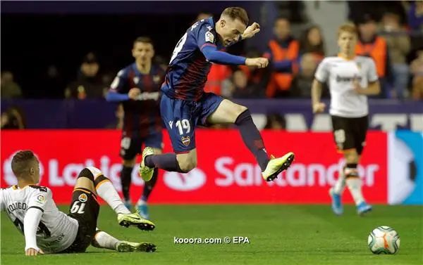 ?i=epa%2fsoccer%2f2019-12%2f2019-12-07%2f2019-12-07-08052799_epa