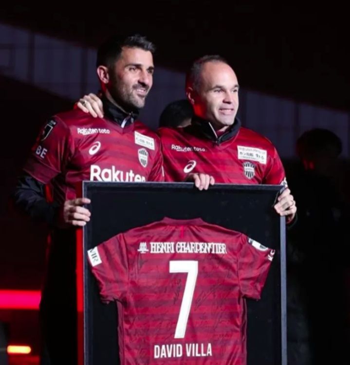 إنييستا وفيا