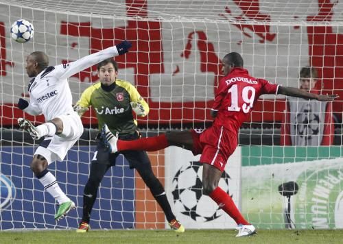 2010-12-07t221058z_01_mkn19_rtridsp_3_soccer-champions_reuters