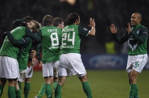 2010-12-07t221751z_01_cha115_rtridsp_3_soccer-champions_reuters