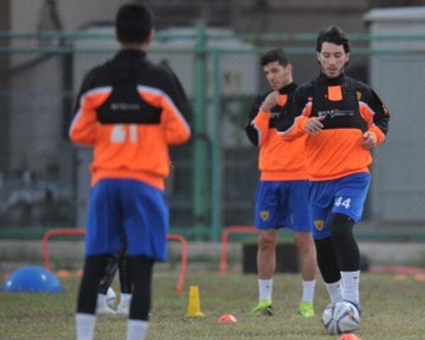 من تدريبات القادسية 