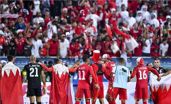 احتفالات لاعبي البحرين