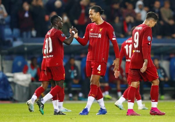 لاعبو ليفربول 