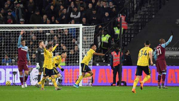 وست هام وآرسنال