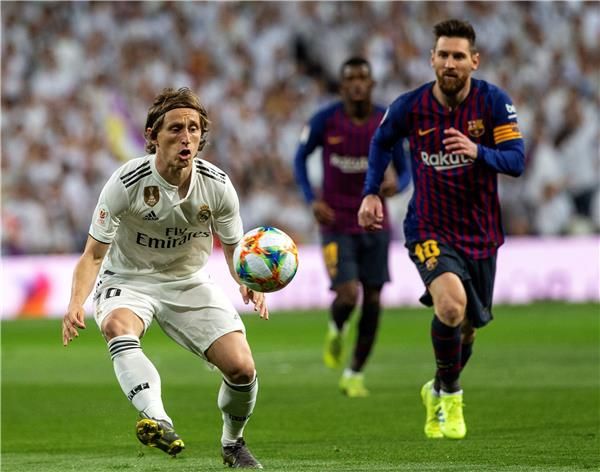 مودريتش في الكلاسيكو