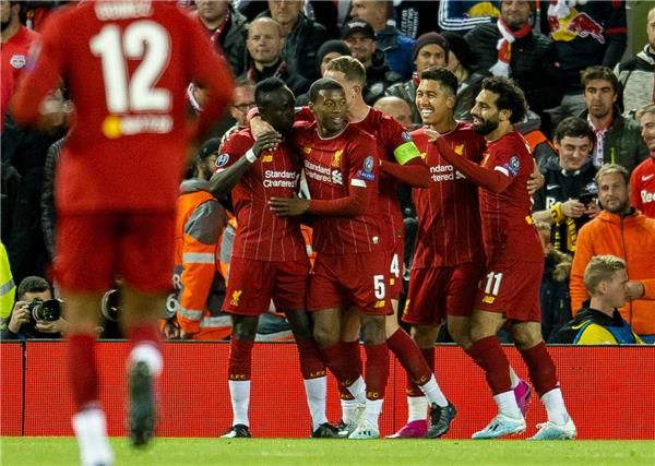 لاعبو ليفربول