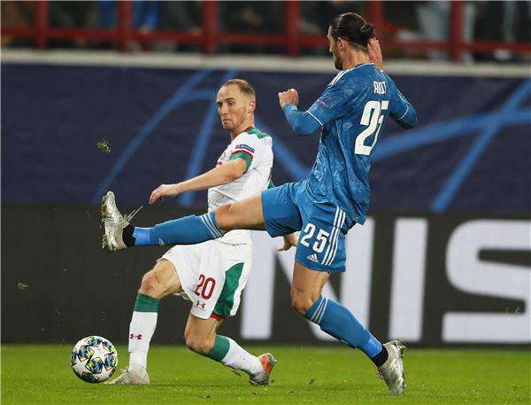 أدريان رابيو